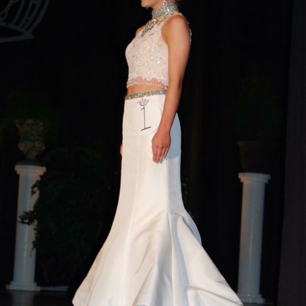 Sherri Hill prom/pageant dress.